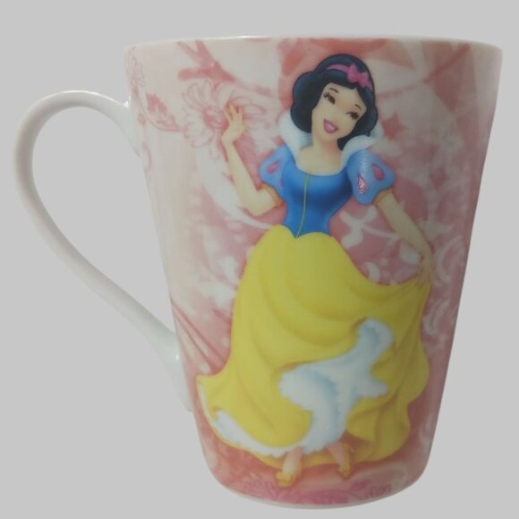 Disney Princess Snow White Mug 10 Oz Pink White Floral Ceramic - Picture 1 of 5